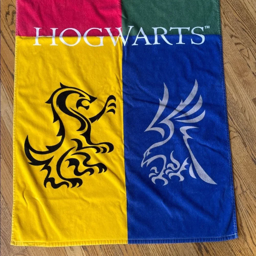 Harry Potter Hogwarts 4 Houses Crest Bath Beach Towel 100% Cotton Universal